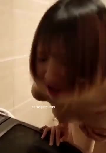 1 (38)