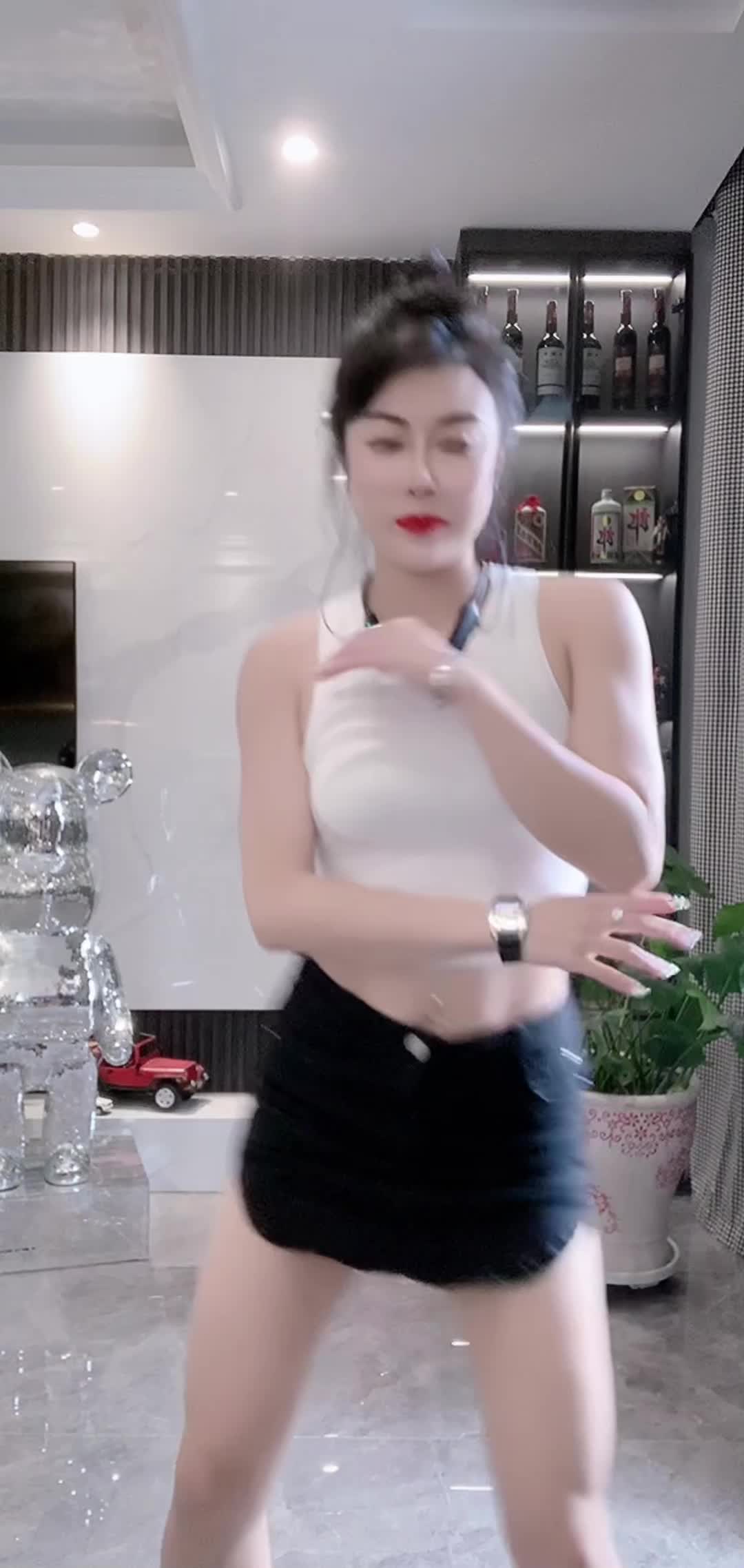 美琪 哈喽摩托