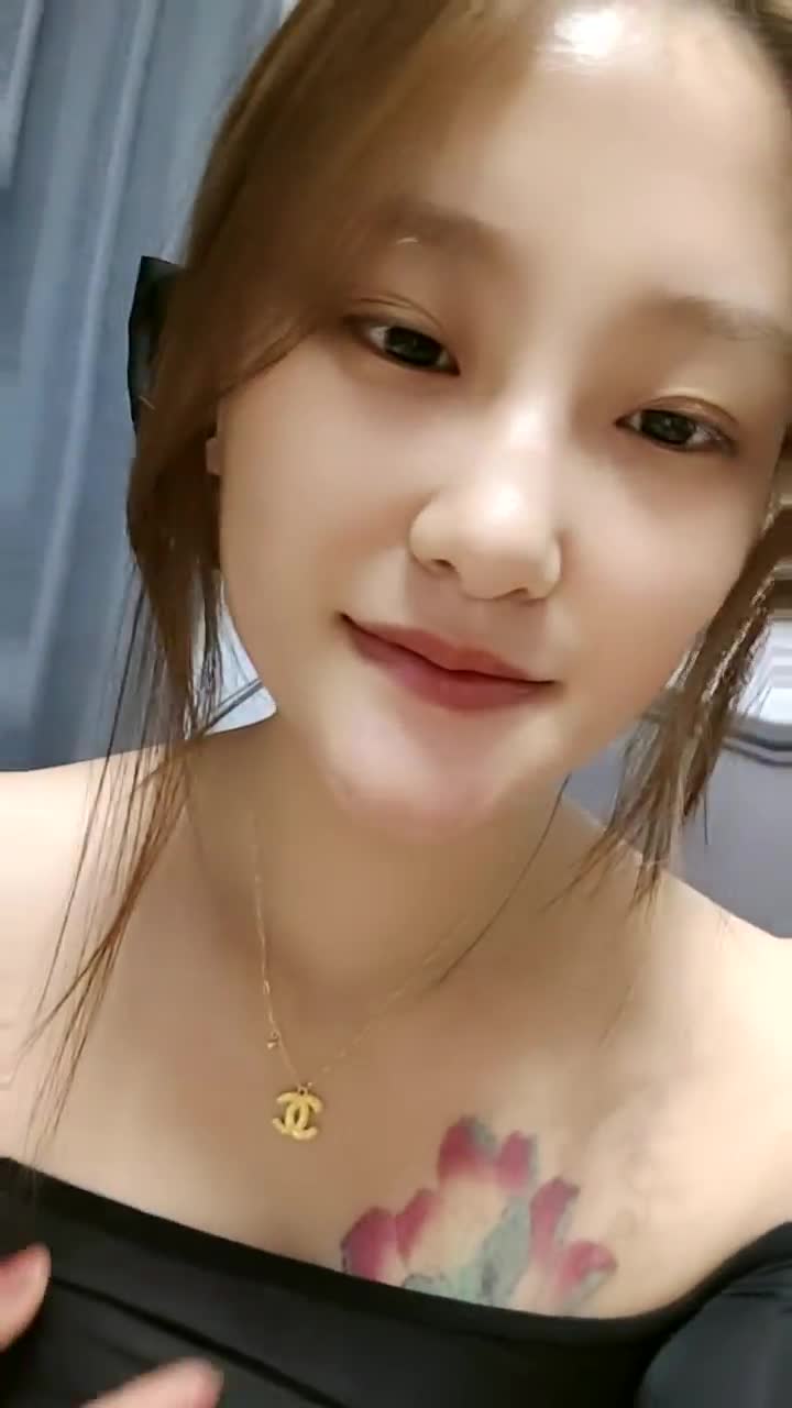 骚秘书905(2)