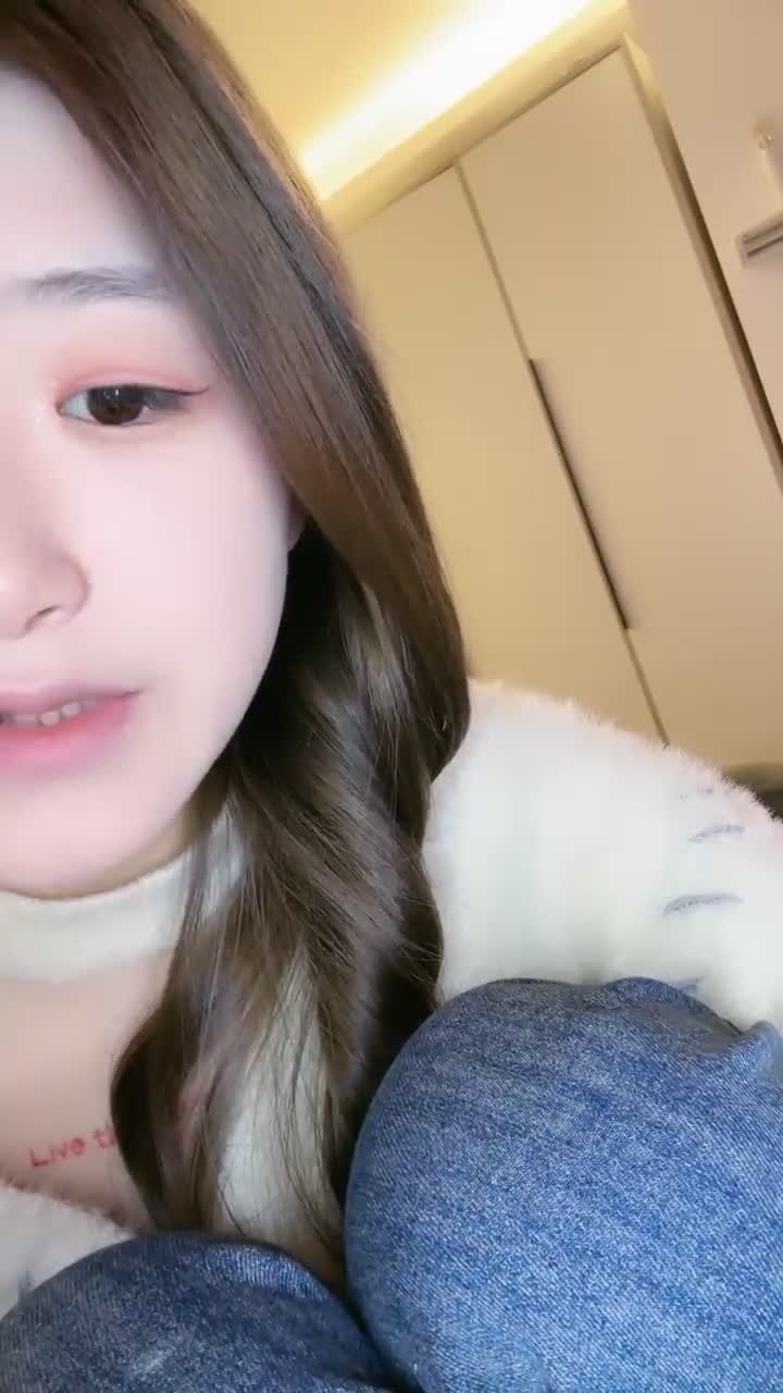 1 (18)