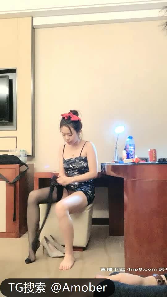 1 (2)