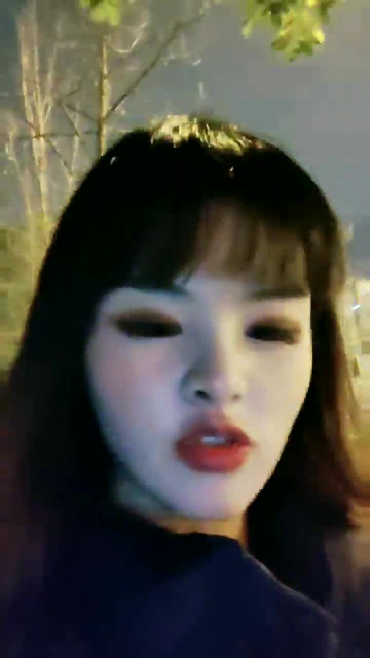 1 (21)