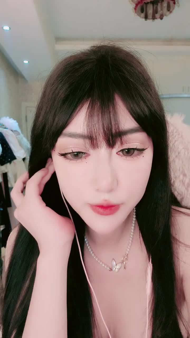 1 (4)