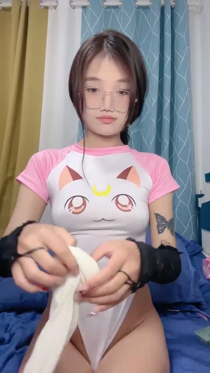 1 (20)