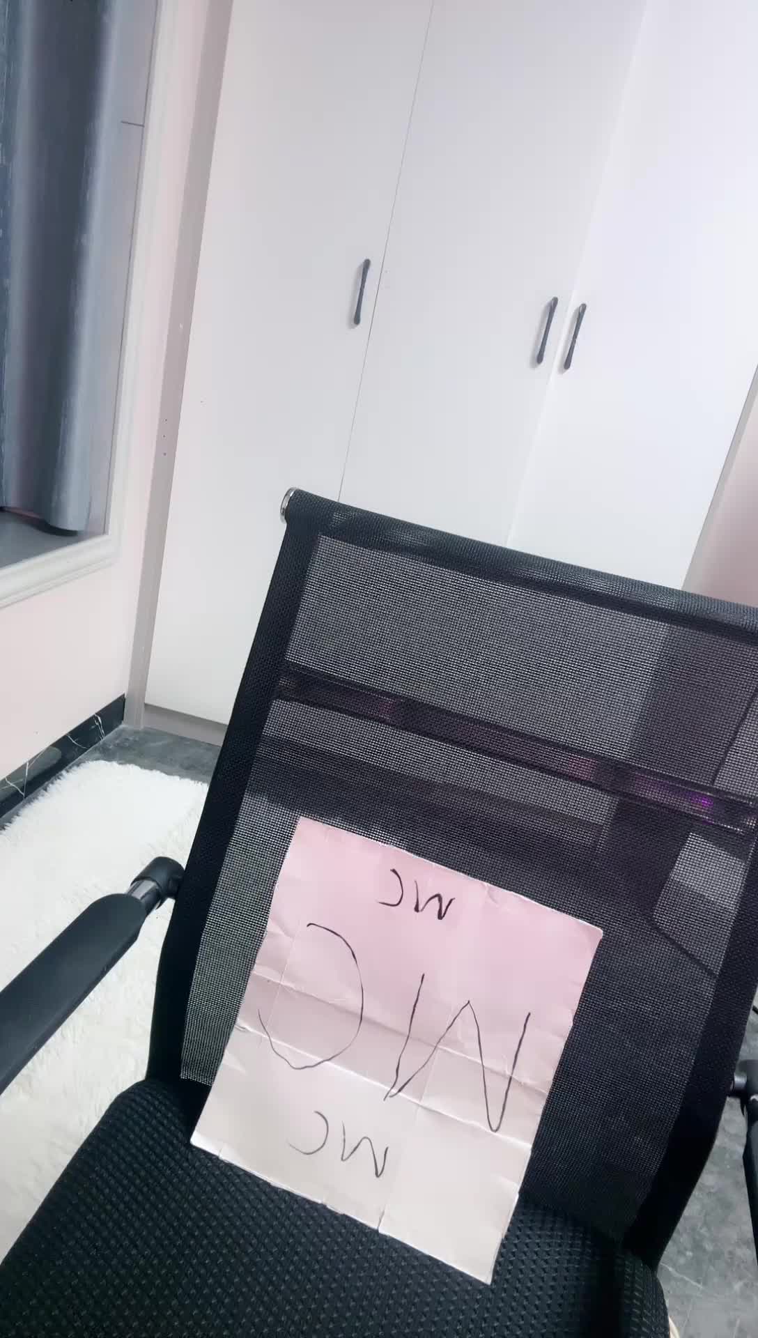 1 (9)