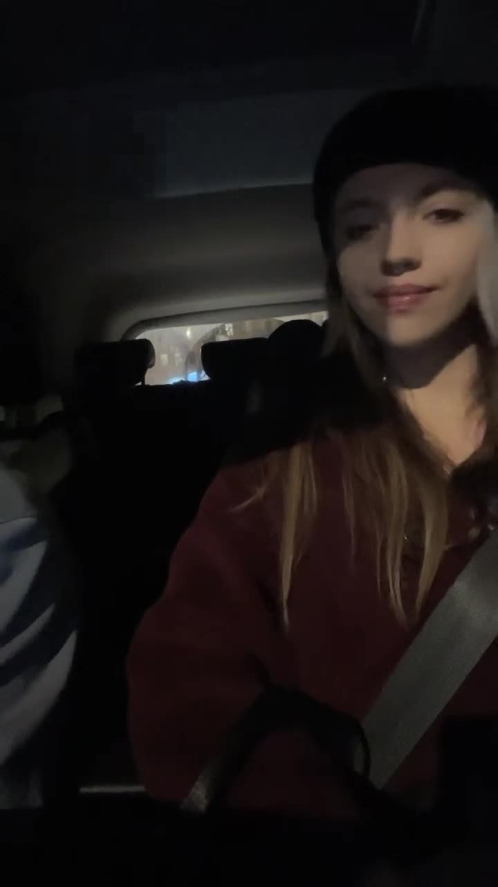 1 (22)