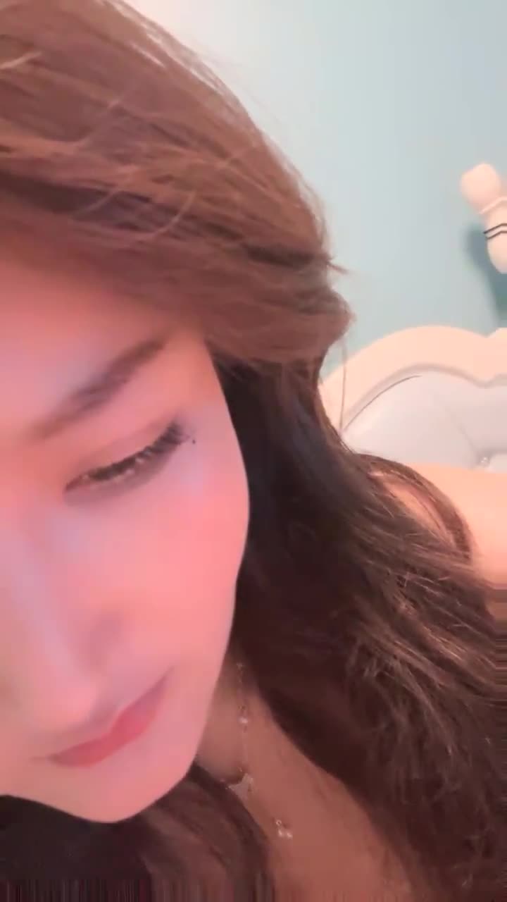 1 (18)
