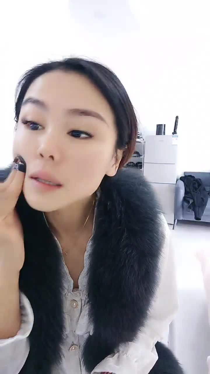 1 (18)