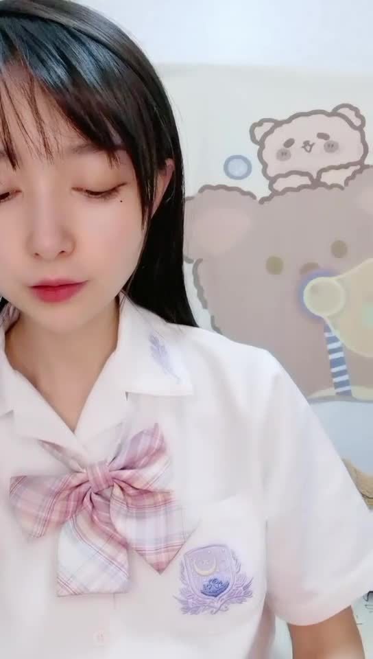 1 (18)