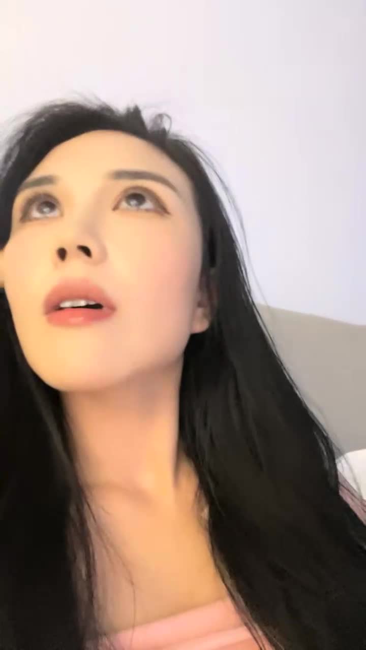 1 (22)