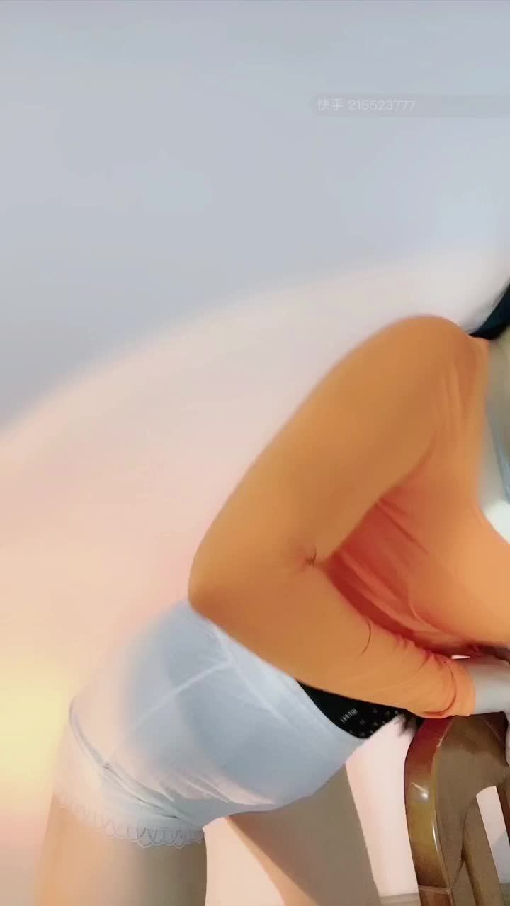 1 (10)