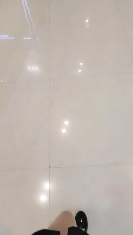 1 (10)