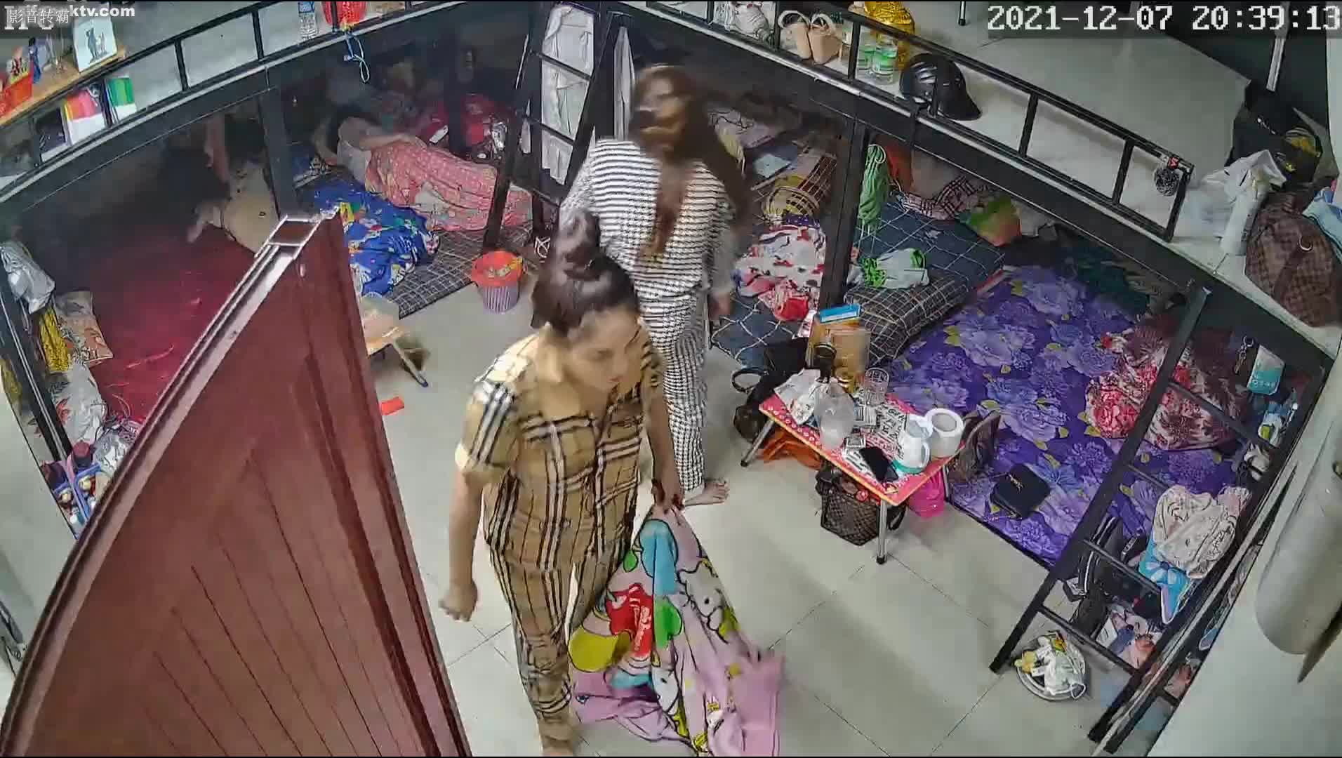 VID_ (11)