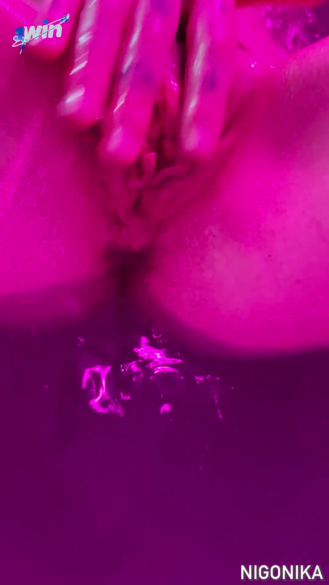 1 (2)