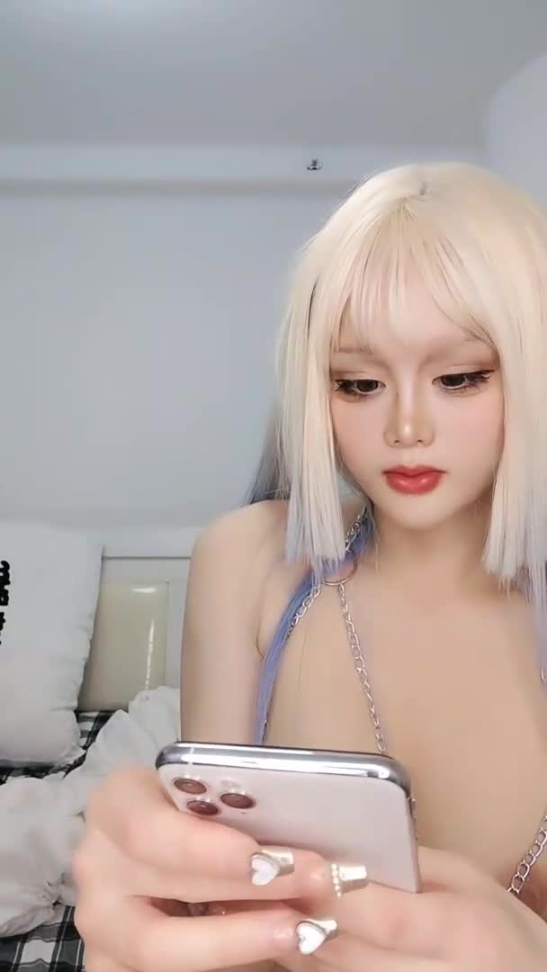 1 (18)
