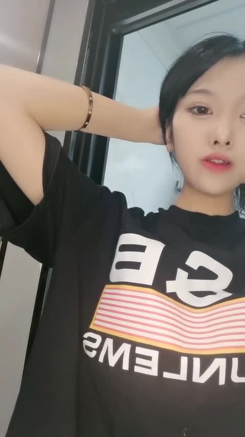 1 (8)