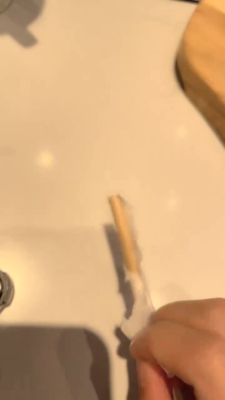 1 (19)
