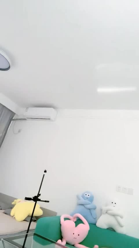 1 (2)