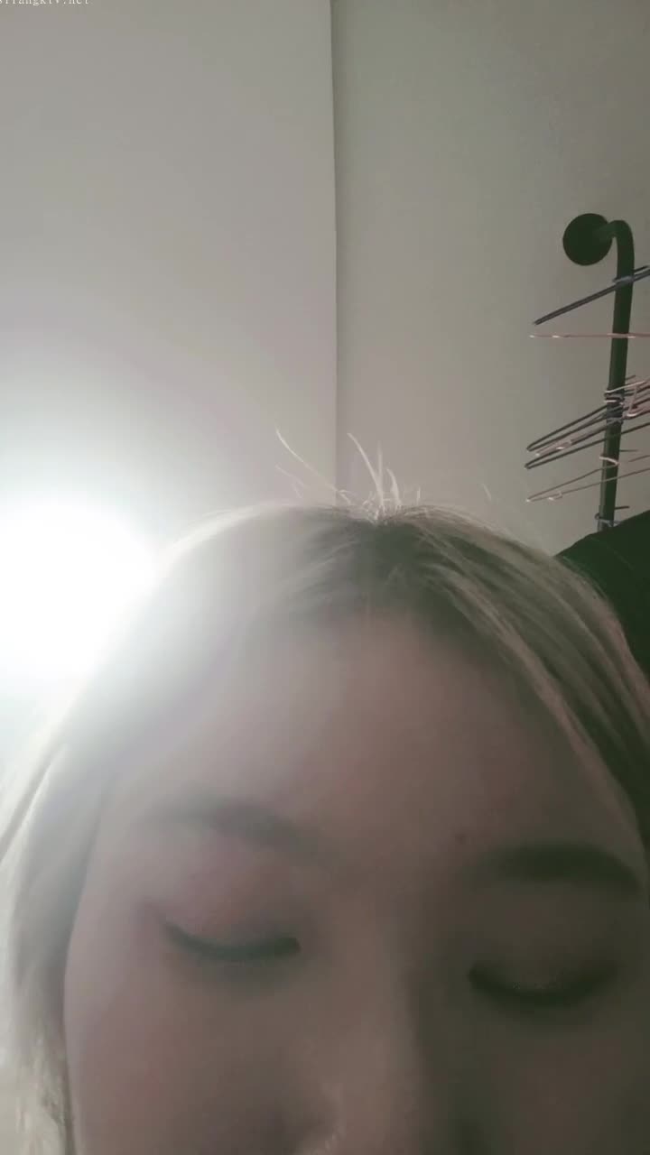 1 (18)