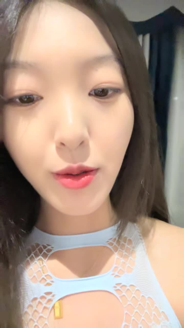 1 (39)