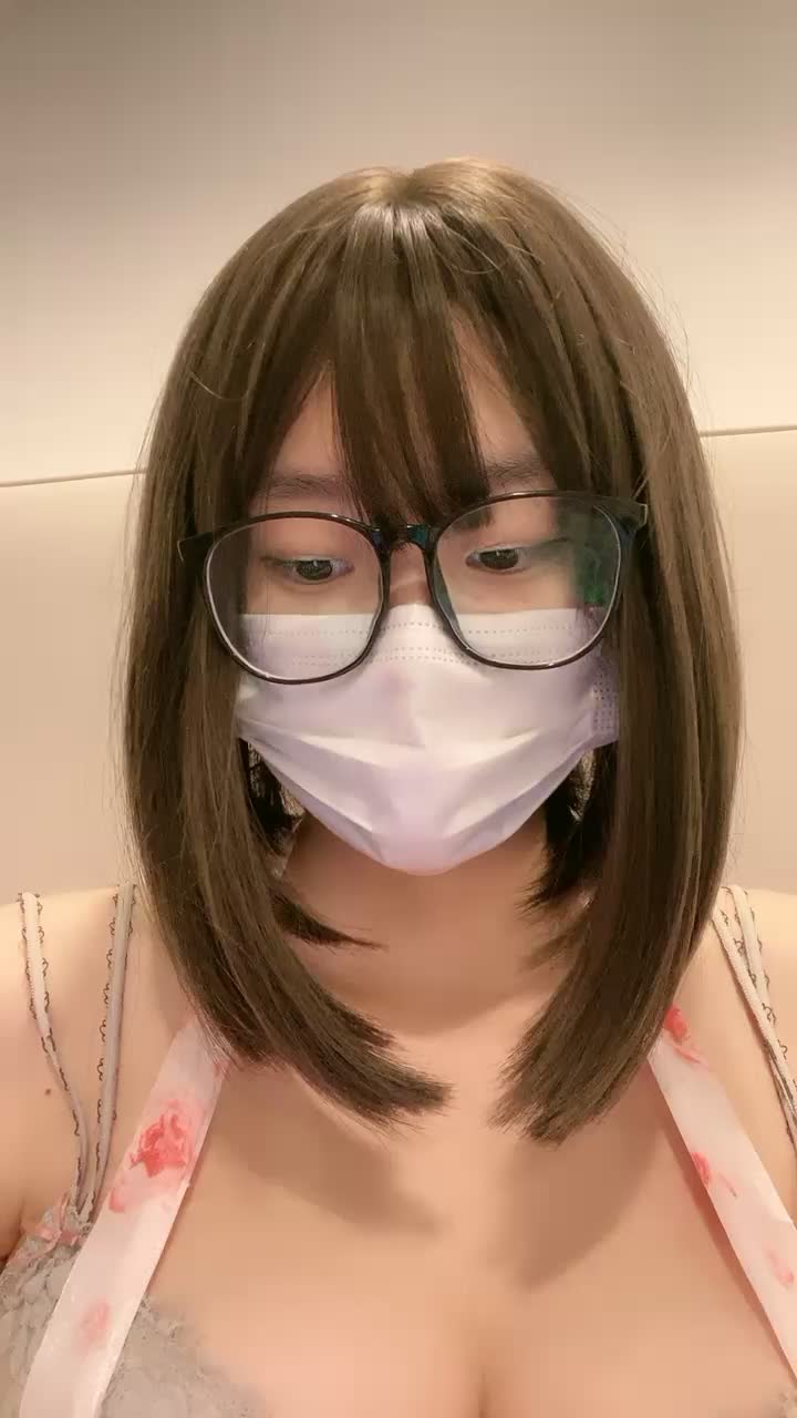 1 (13)