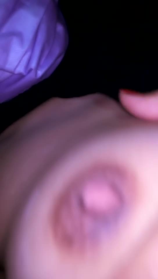 052