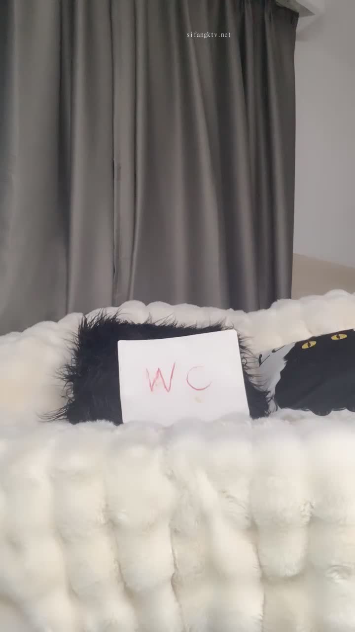 1 (9)
