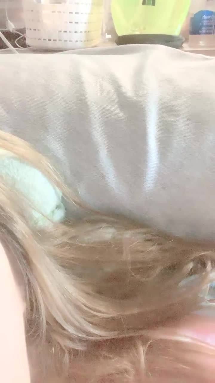 1 (32)