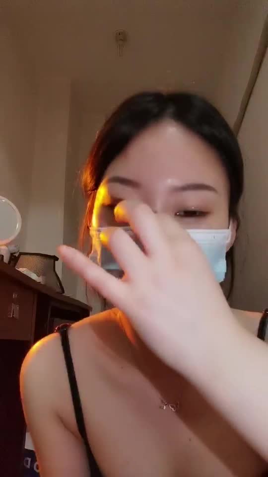 1 (3)