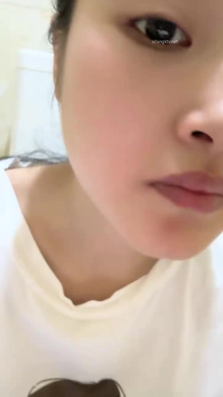 1 (2)