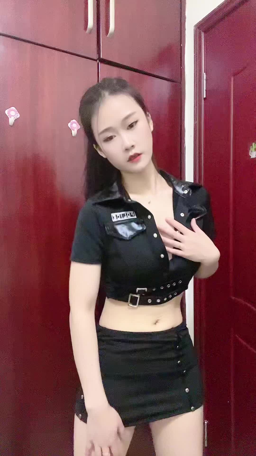 1 (92)