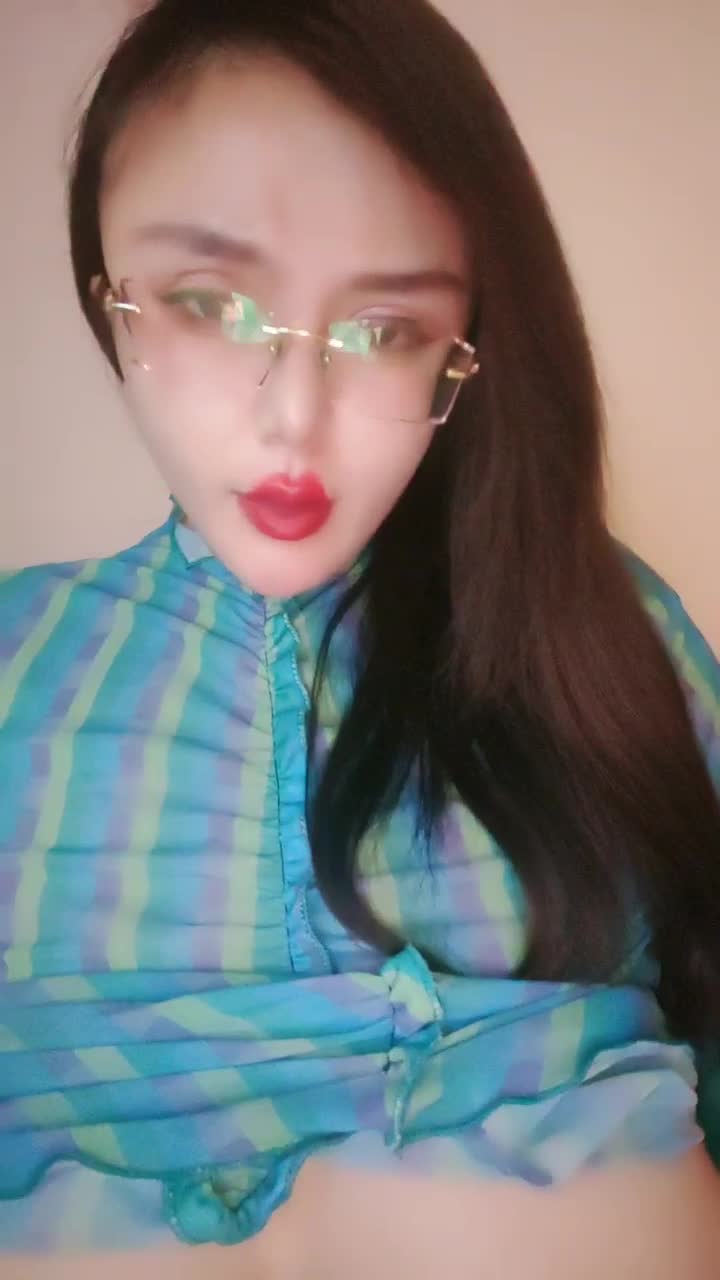 1 (9)