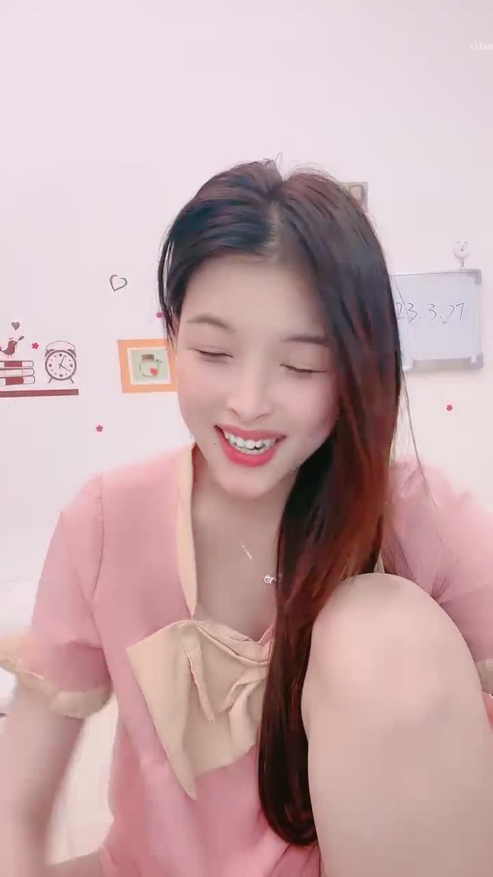 1 (8)