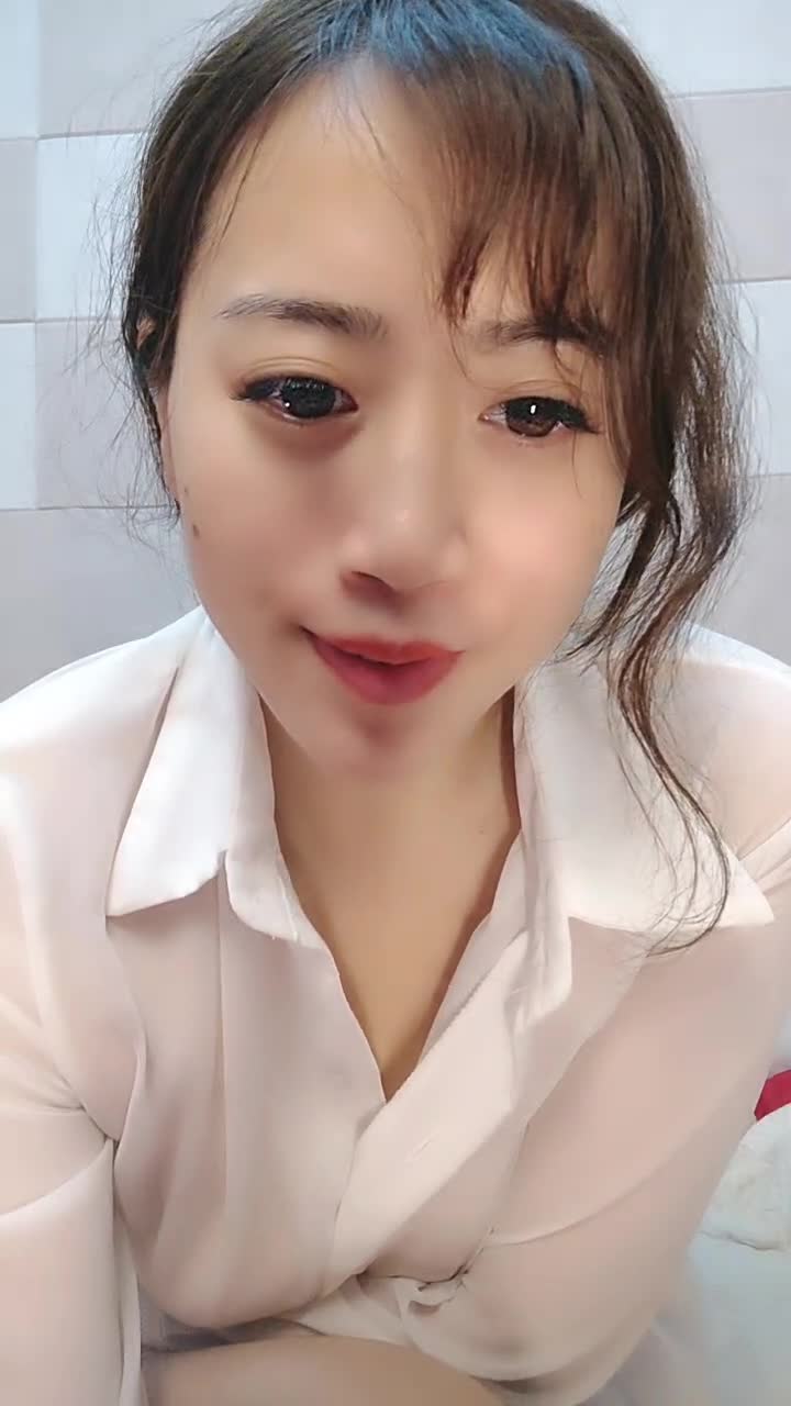 2 (4)