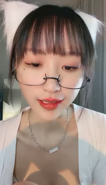 1 (28)