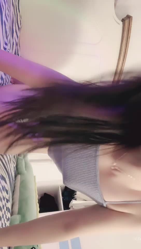 1 (21)