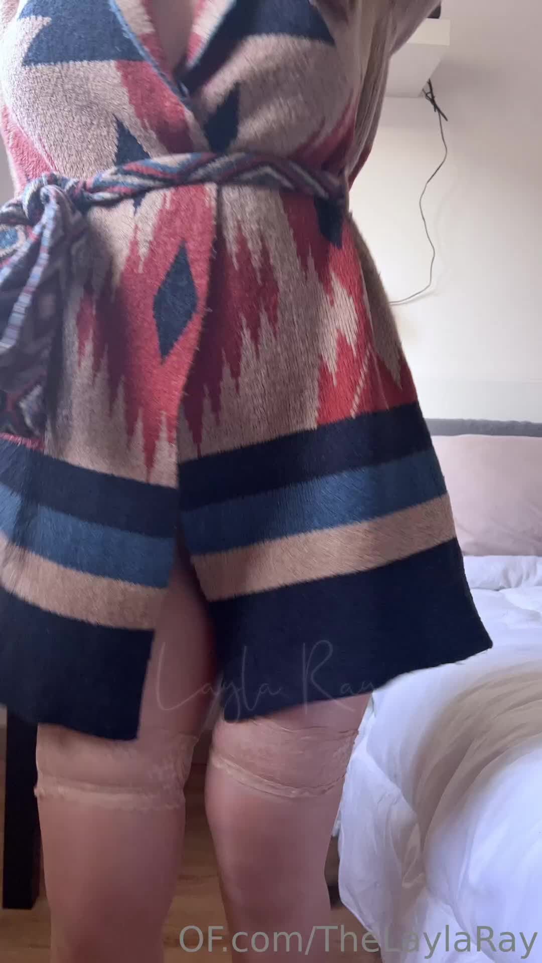  (21)