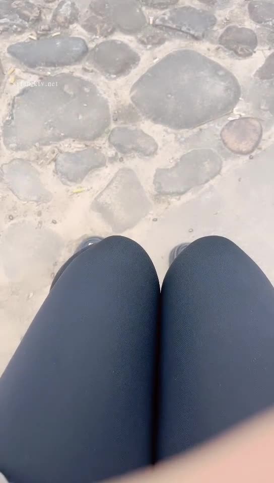  (19)