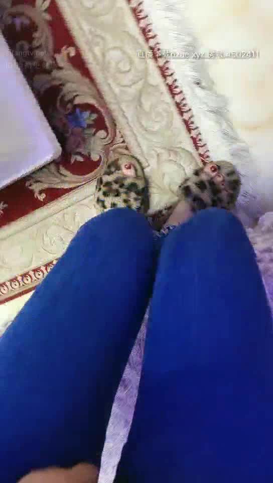  (8)