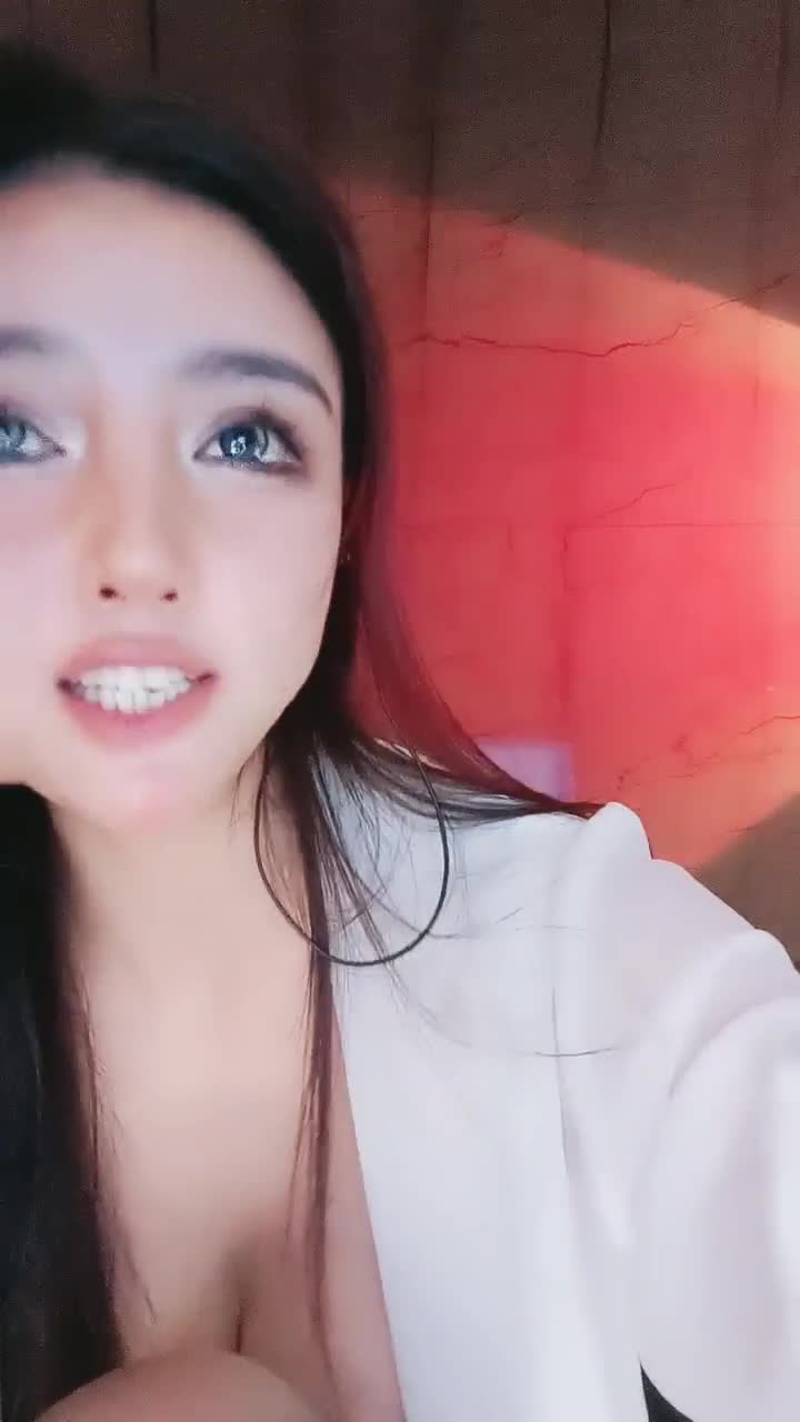  (10)