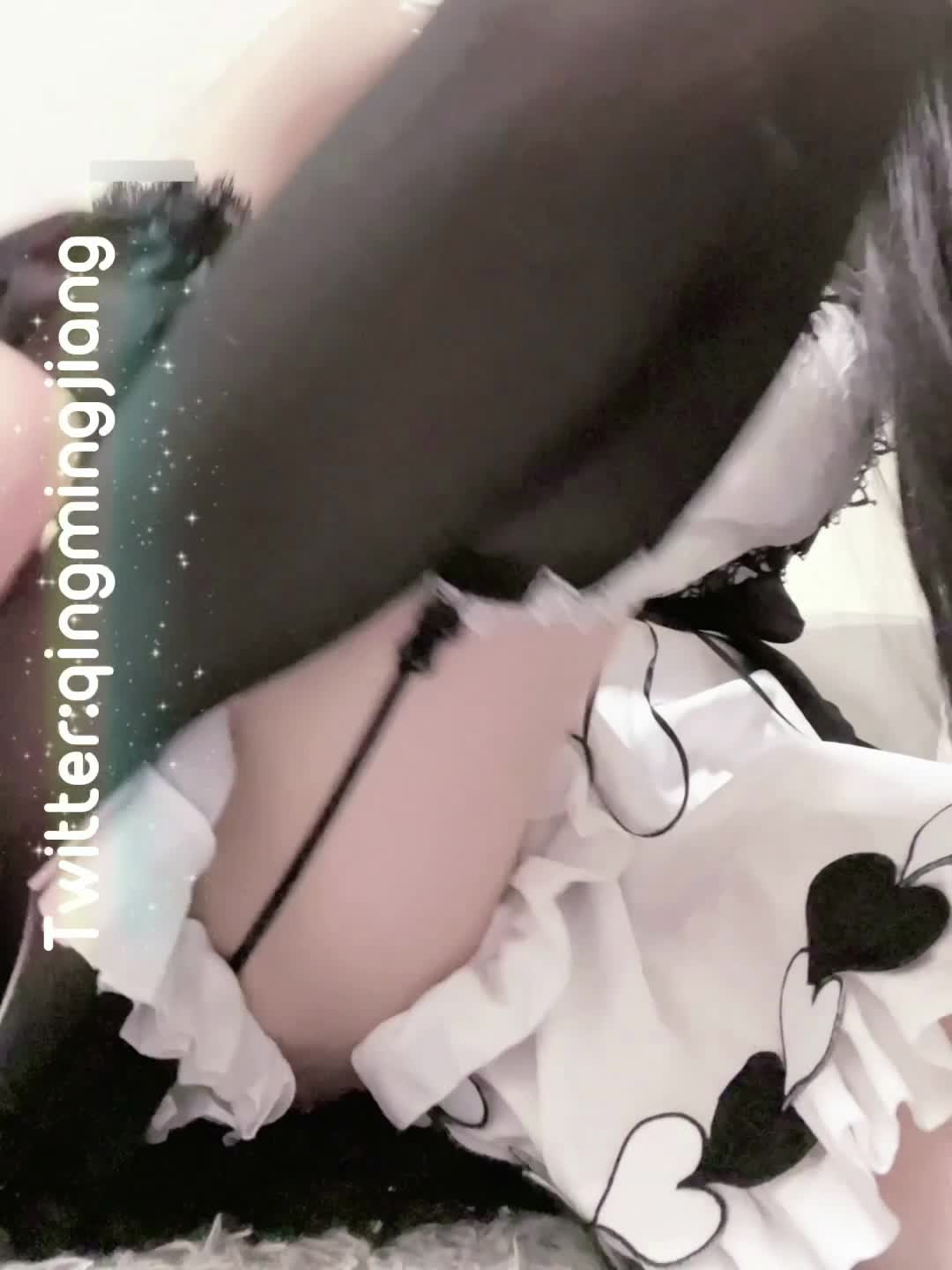 v1