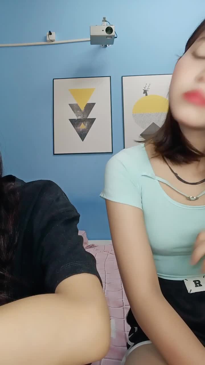  (5)