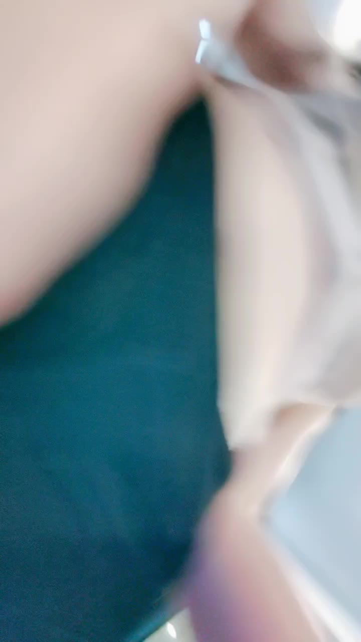  (17)