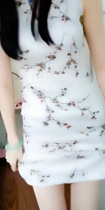  (33)