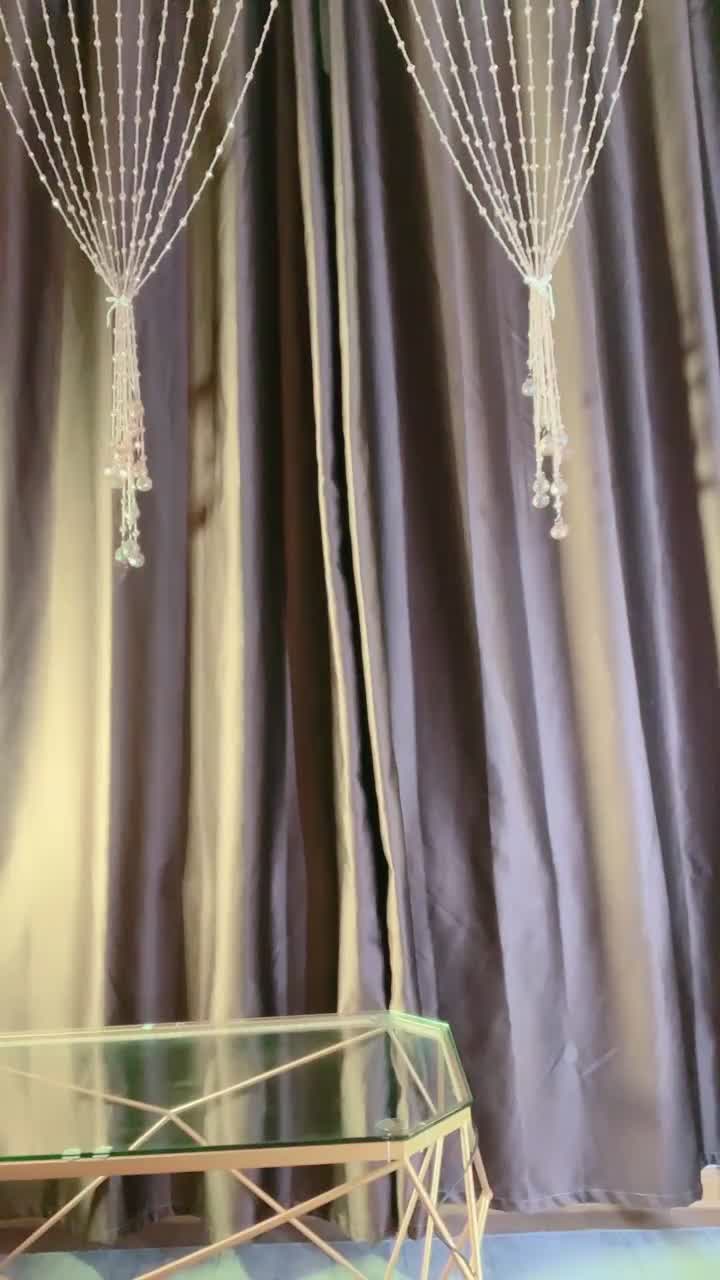  (4)