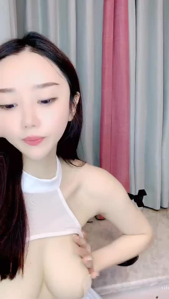  (7)