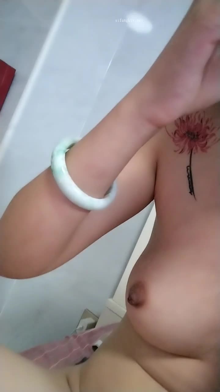  (7)