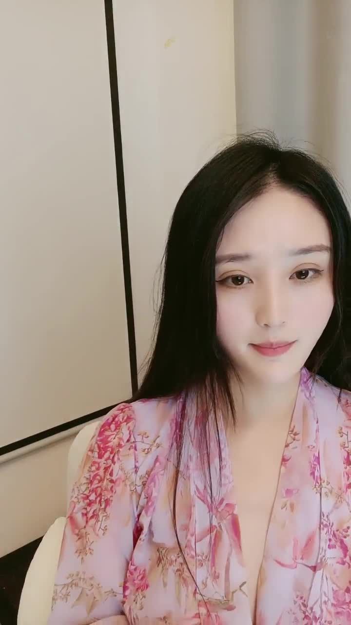  (9)