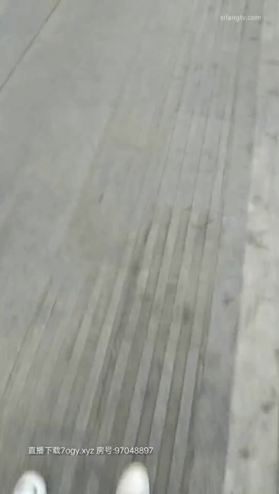 思思呐(16)