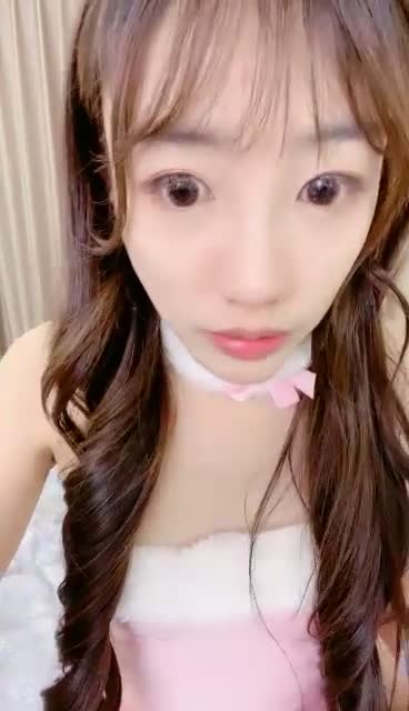  (21)